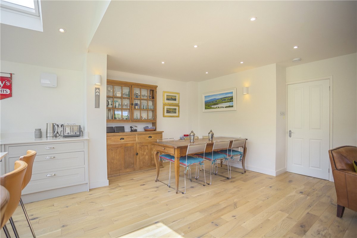 4 bedroom House, Chandlers Lane, Aldbourne, SN8 - Available, Image 6