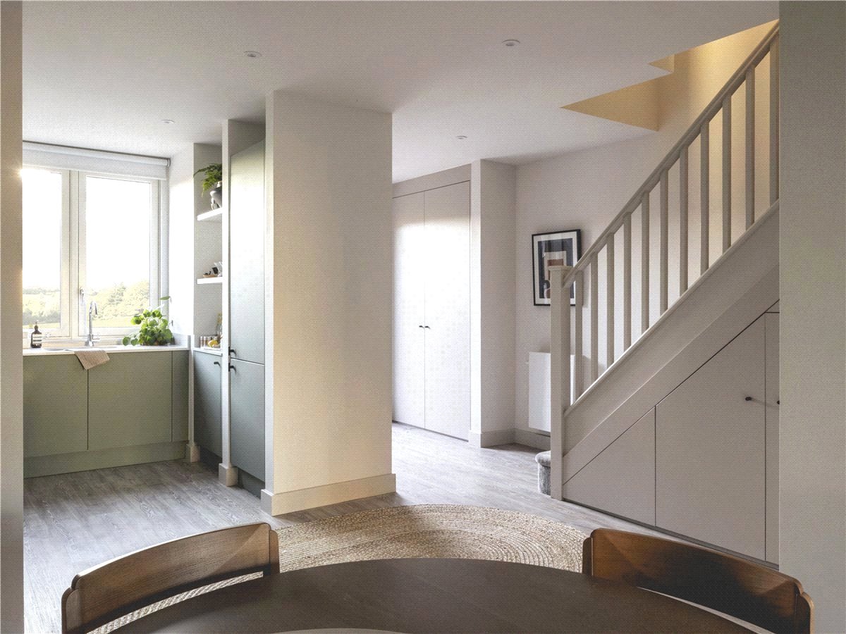 3 bedroom House, Ayrton Avenue, Cambridge, CB3 - Available, Image 2