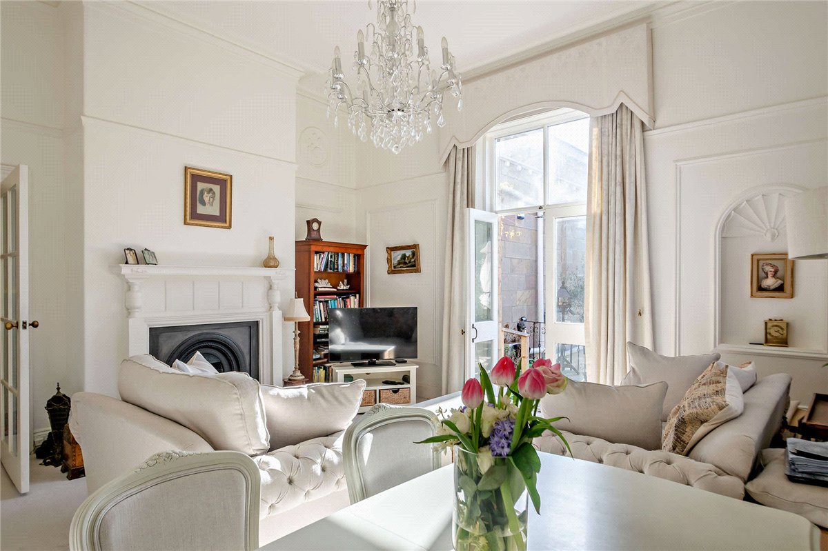 2 bedroom Flat, Otley Road, Harrogate, HG2 - Available, Image 1