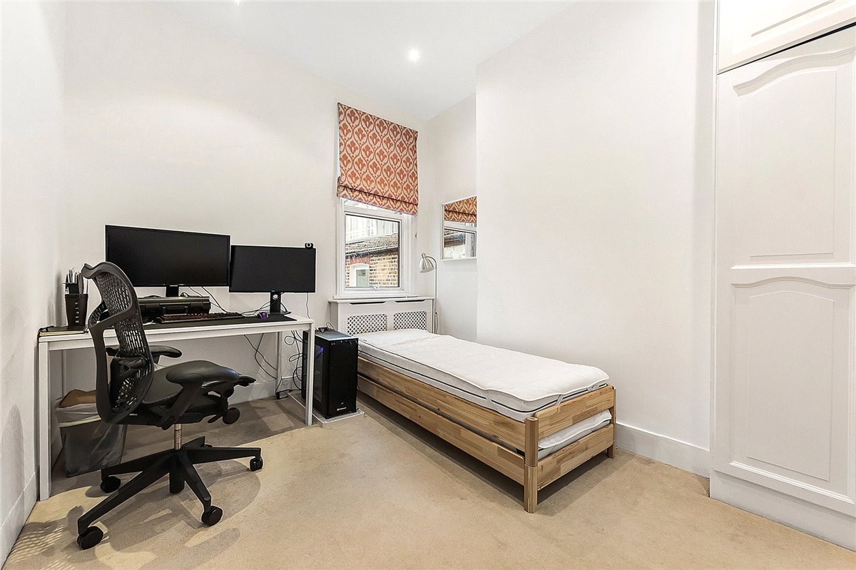2 bedroom Flat, Munster Road, London, SW6 - , Image 11