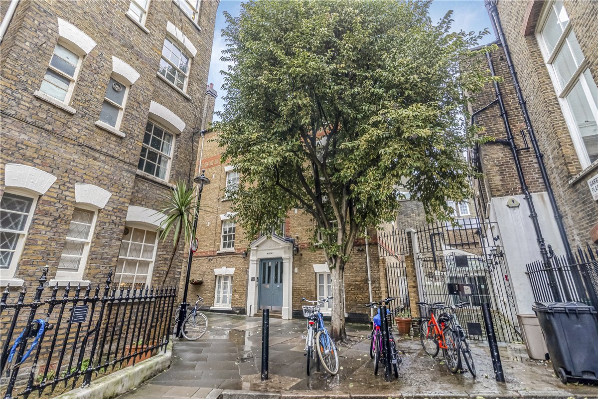 1 bedroom Flat, Block J, Ossington Buildings, W1U - Available, Image 2