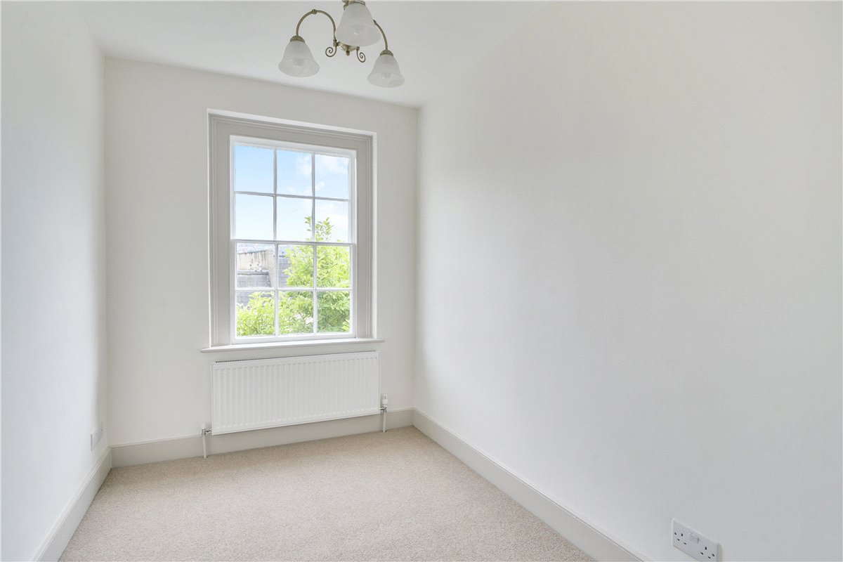 3 bedroom House, Lark Place, Bath, BA1 - Let Agreed, Image 14