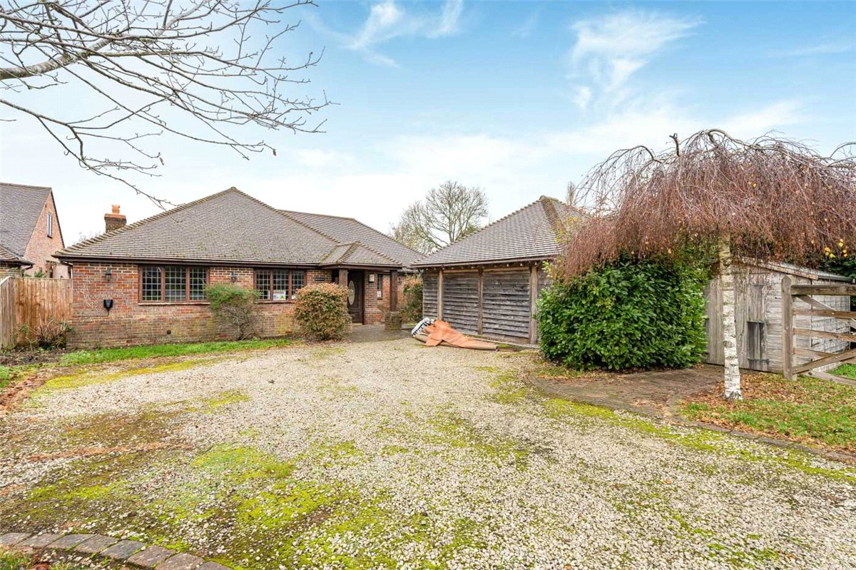 4 bedroom Residential, Nash Lee Lane, Wendover, HP22 - Available