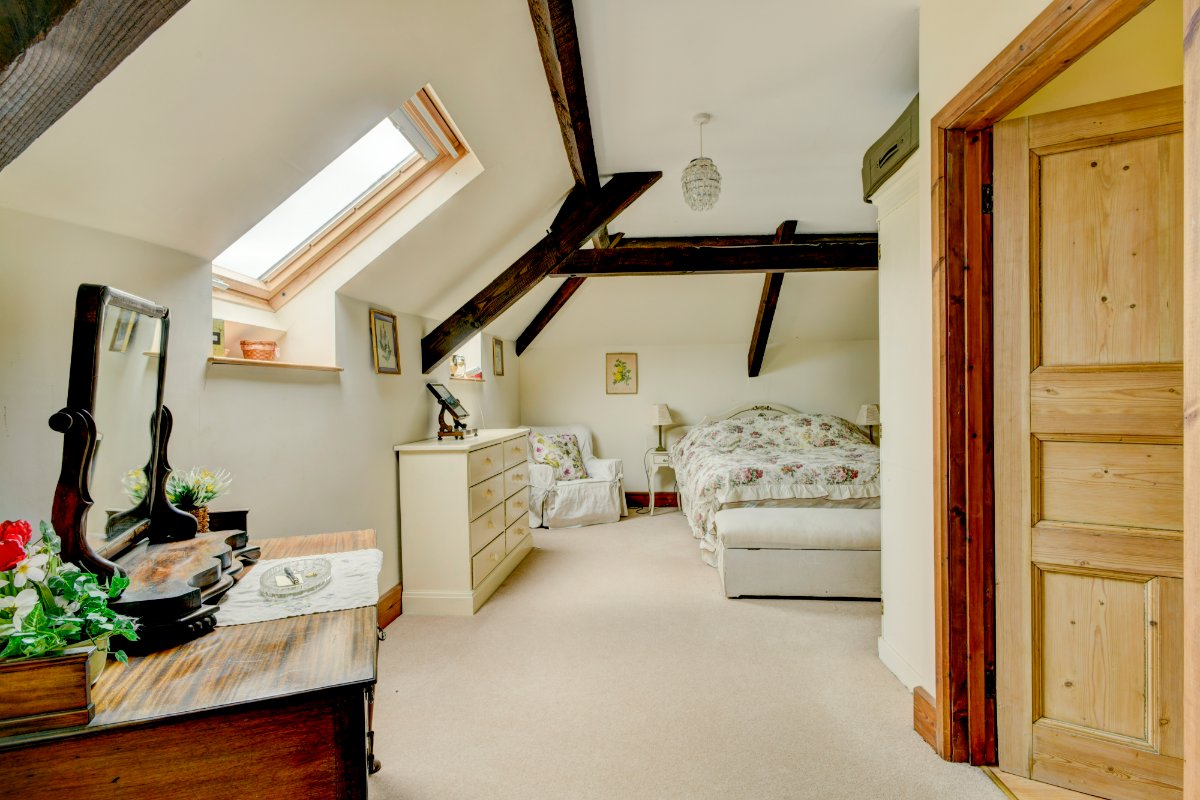 163.92  Farm, Perry Farm, Dulverton, TA22 - Available, Image 13