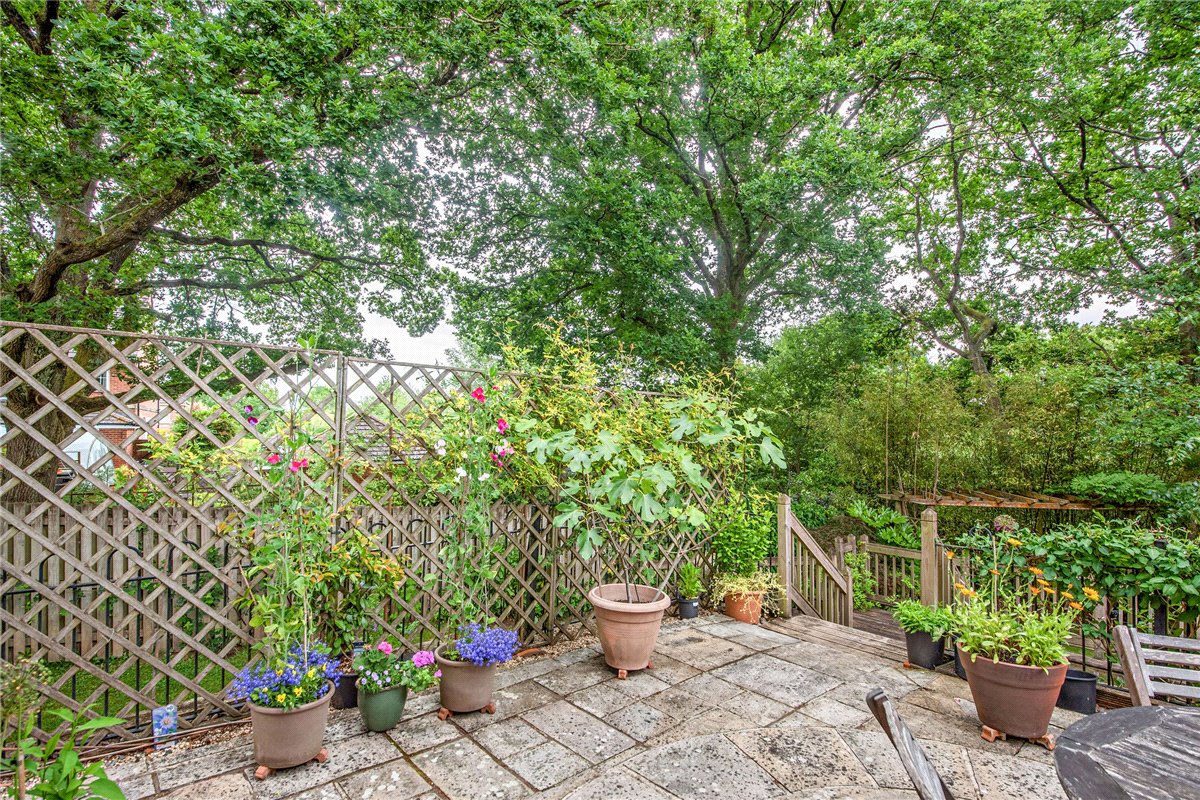 5 bedroom House, Spring Gardens, Newbury, RG20 - Sold STC, Image 5