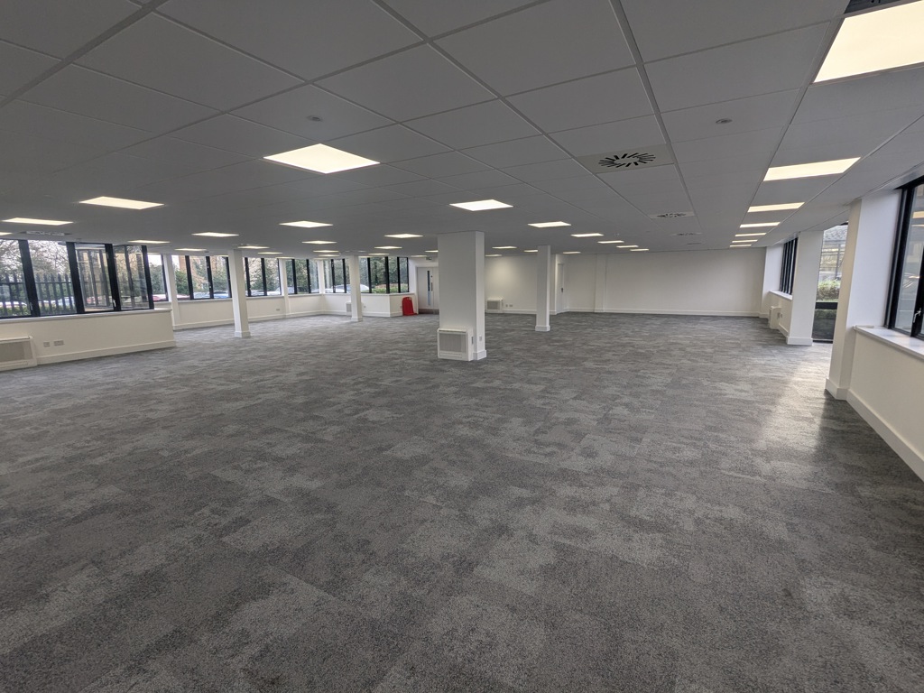 2080 to 5385 Sq Ft, Wellbrook Way, Cambridge, CB3 - Available, Image 2