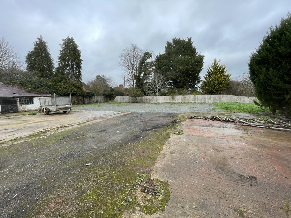 4000 to 14300 Sq Ft, Walton Road, Warwick, CV35 - Available