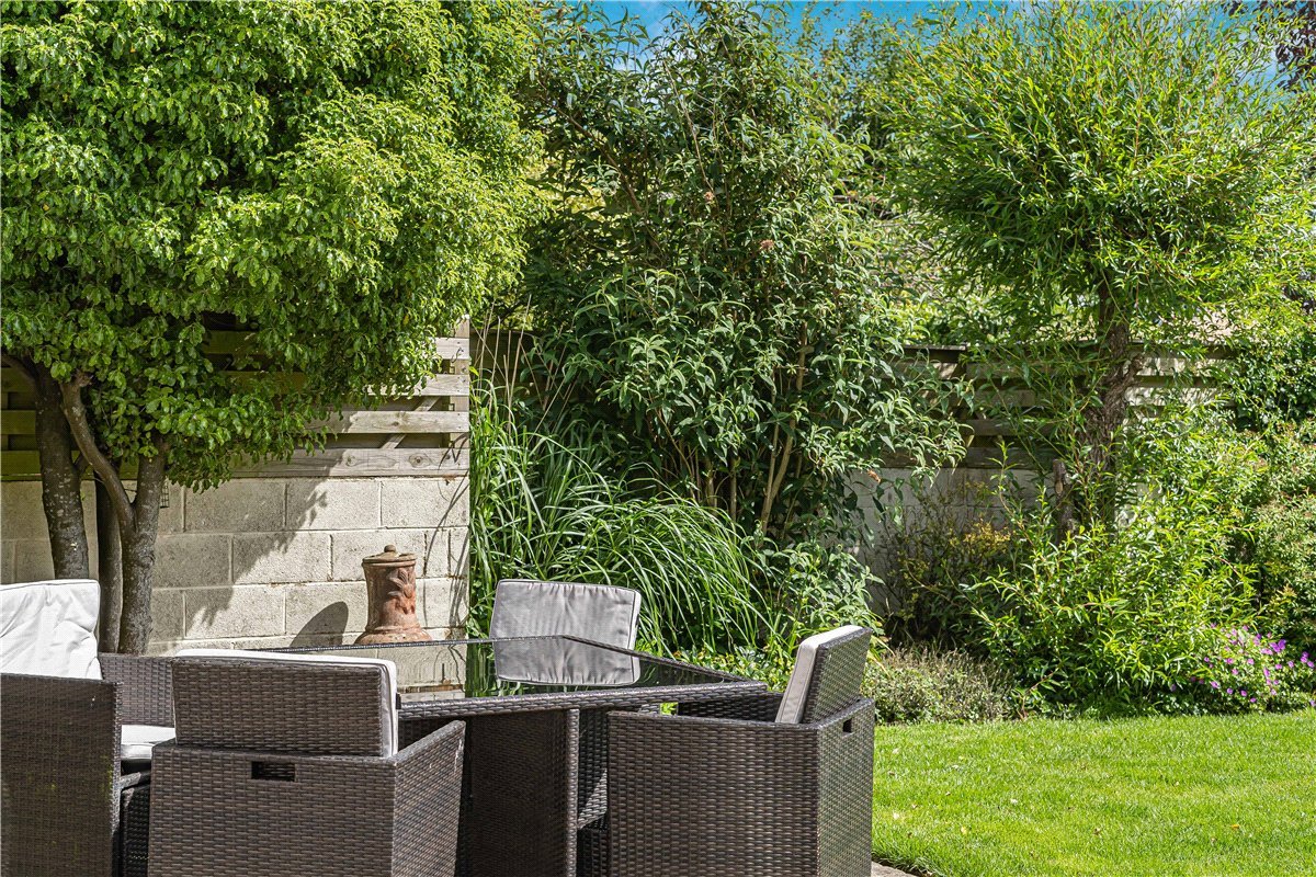 4 bedroom House, Russley Park, Baydon, SN8 - Available, Image 25