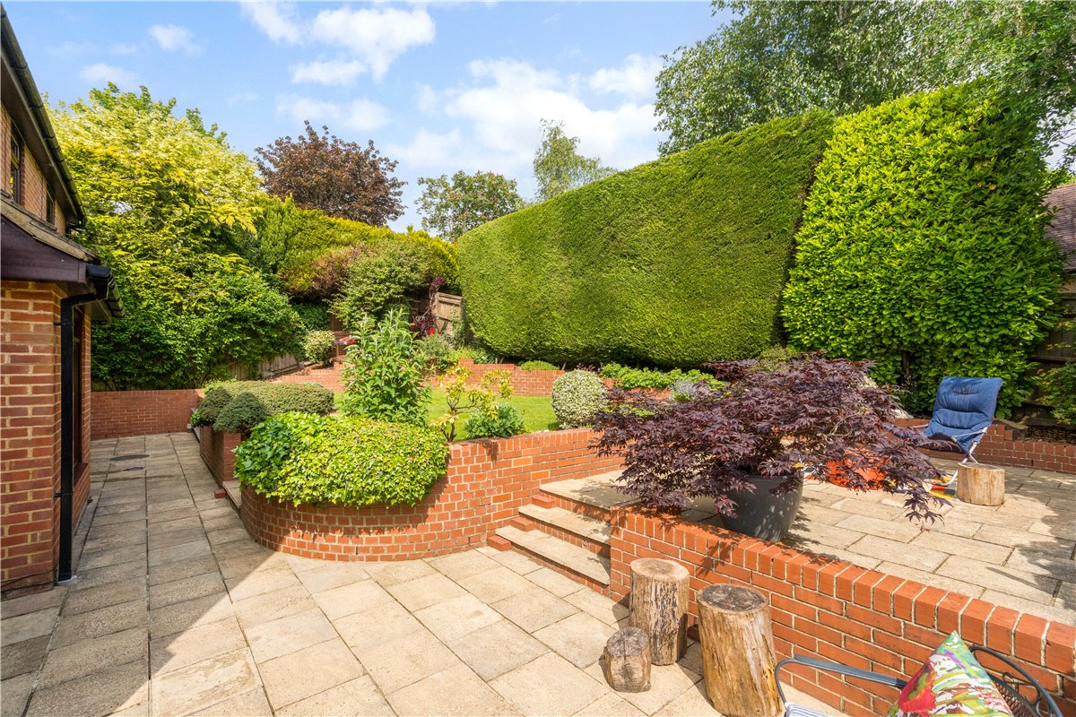 4 bedroom House, Hughes Close, Marlborough, SN8 - Available, Image 21