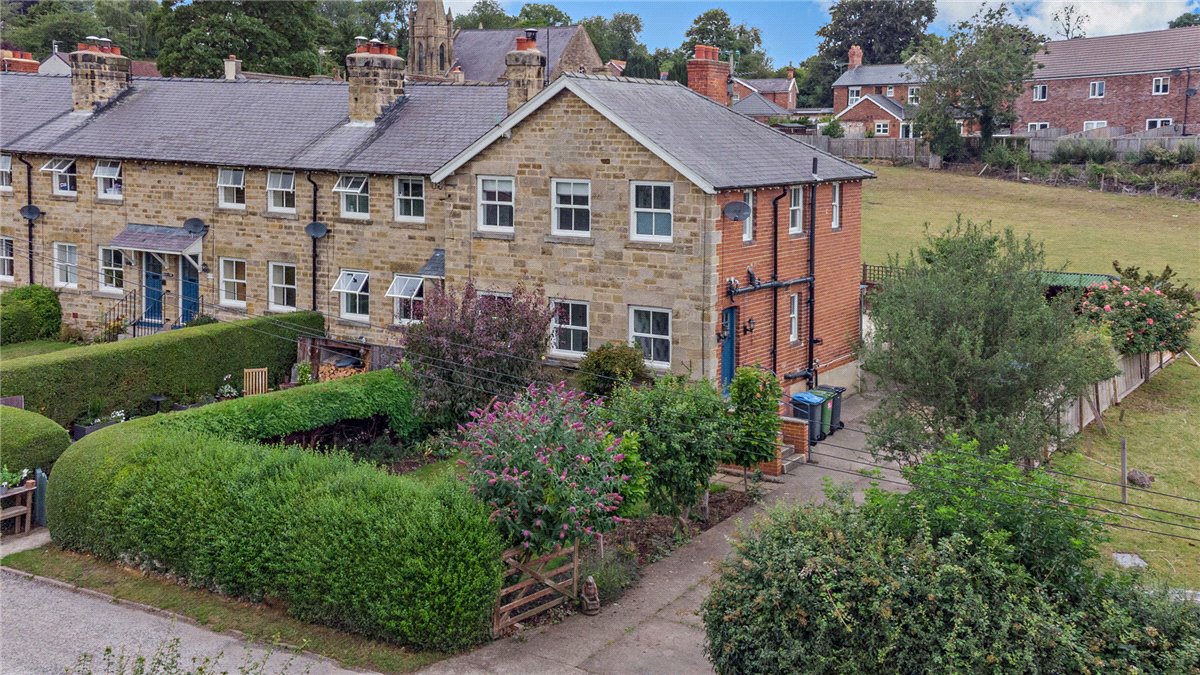 3 bedroom House, Bridge View, West Tanfield, HG4 - Available