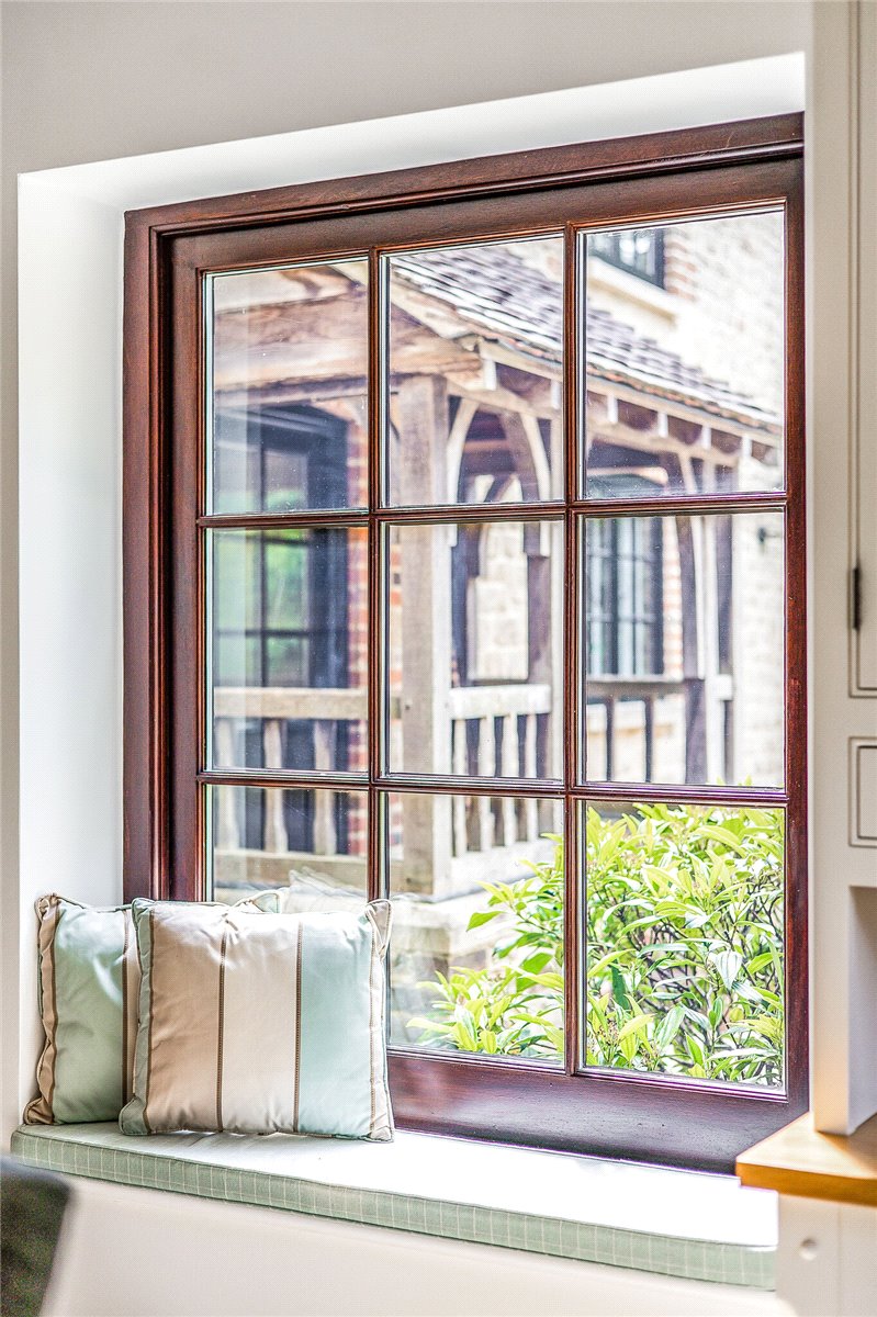 4 bedroom House, Broome Manor Lane, Swindon, SN3 - Sold STC, Image 18