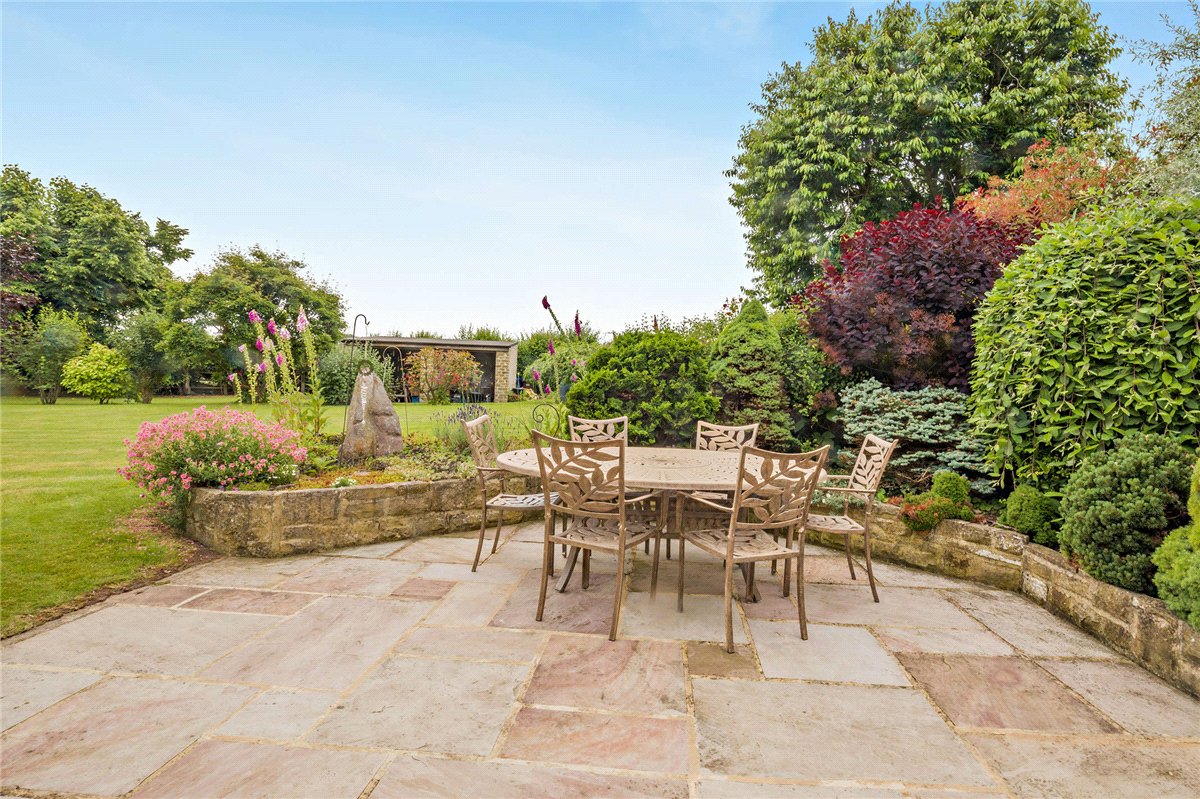 4 bedroom House, Lumby, Near Leeds, LS25 - Available, Image 23
