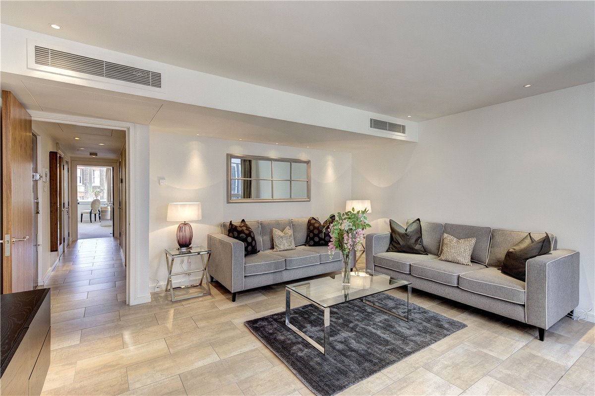 2 bedroom Flat, Imperial House 11-13, Young Street, W8 - Available