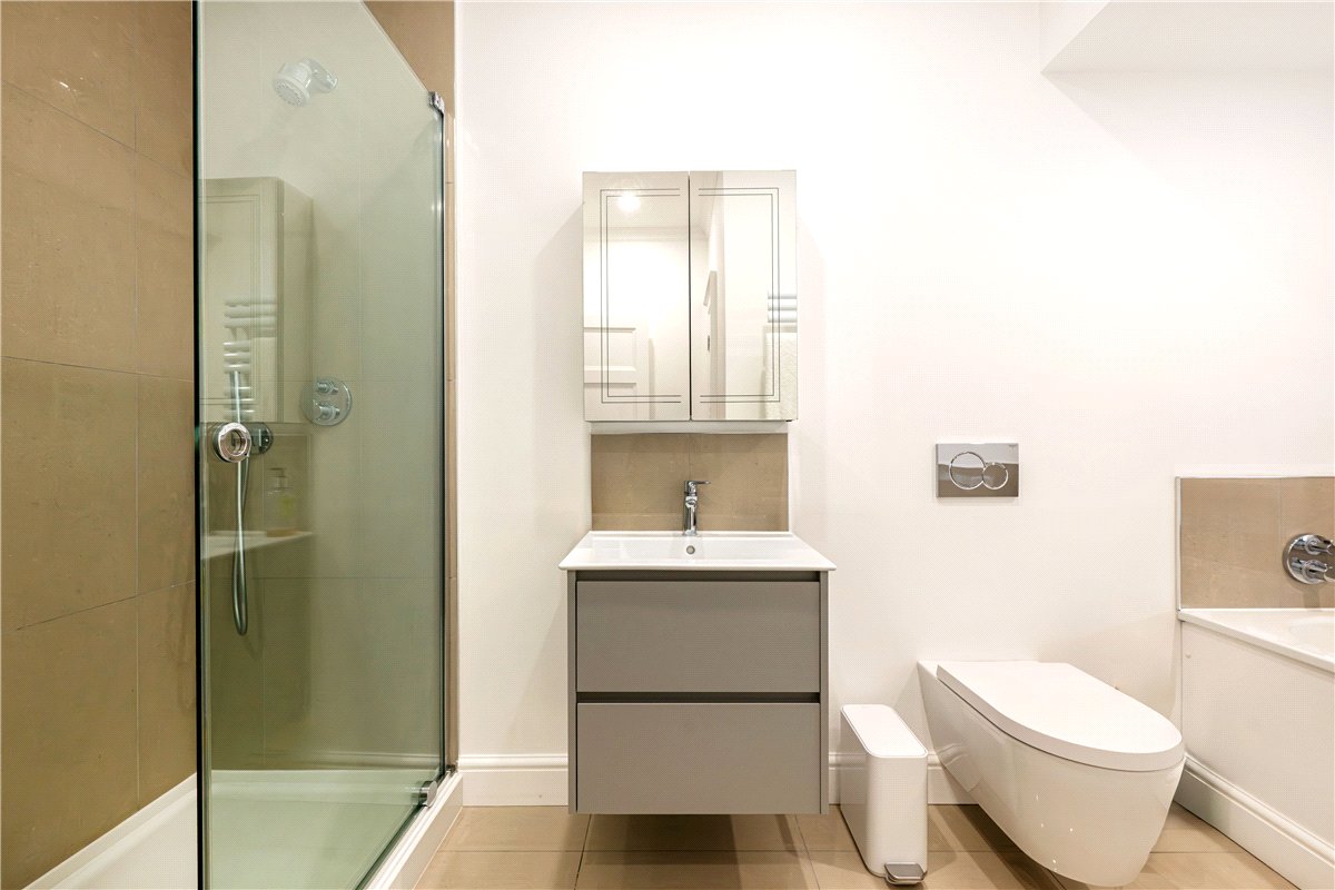 1 bedroom Flat, Woods Mews, Mayfair, W1K - Available, Image 3