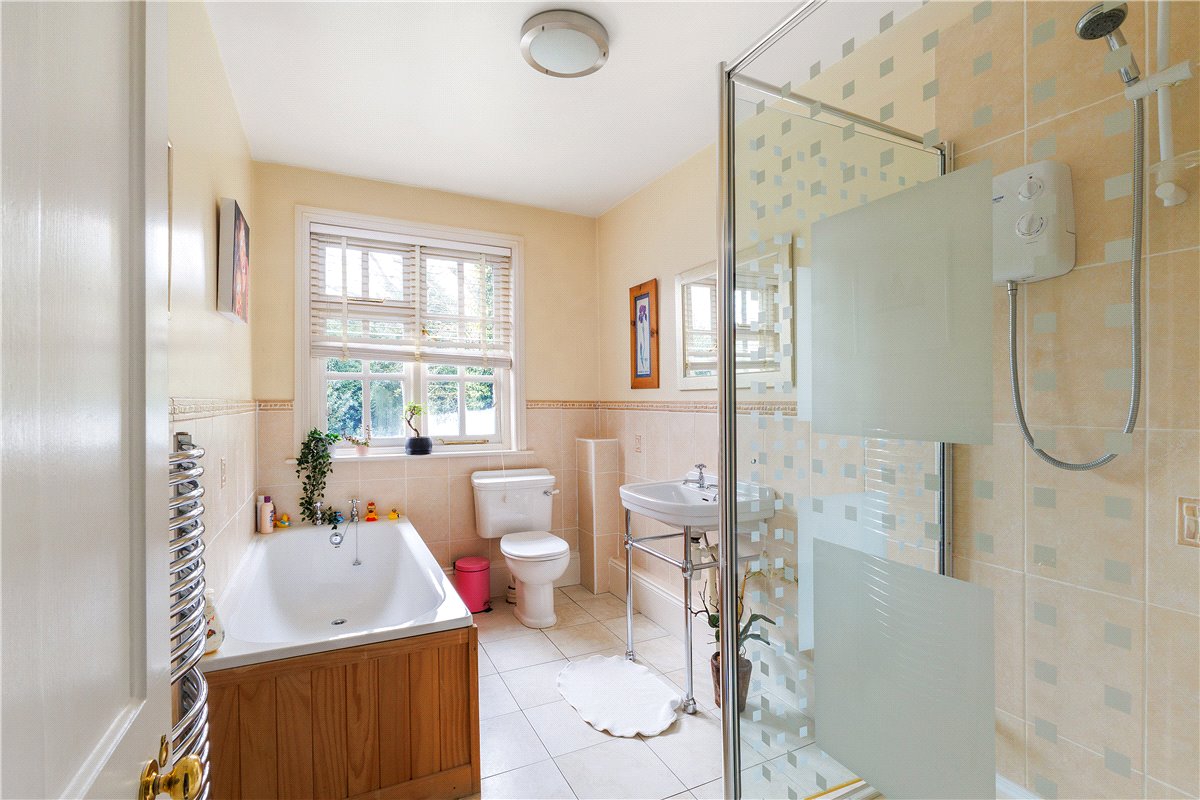 5 bedroom House, Bath Road, Marlborough, SN8 - Available, Image 23