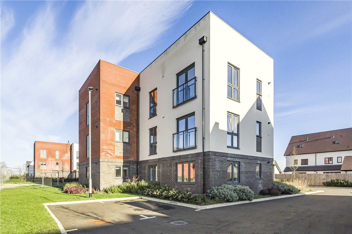2 bedroom Flat, Croxden Way, Daventry, NN11 - Let Agreed
