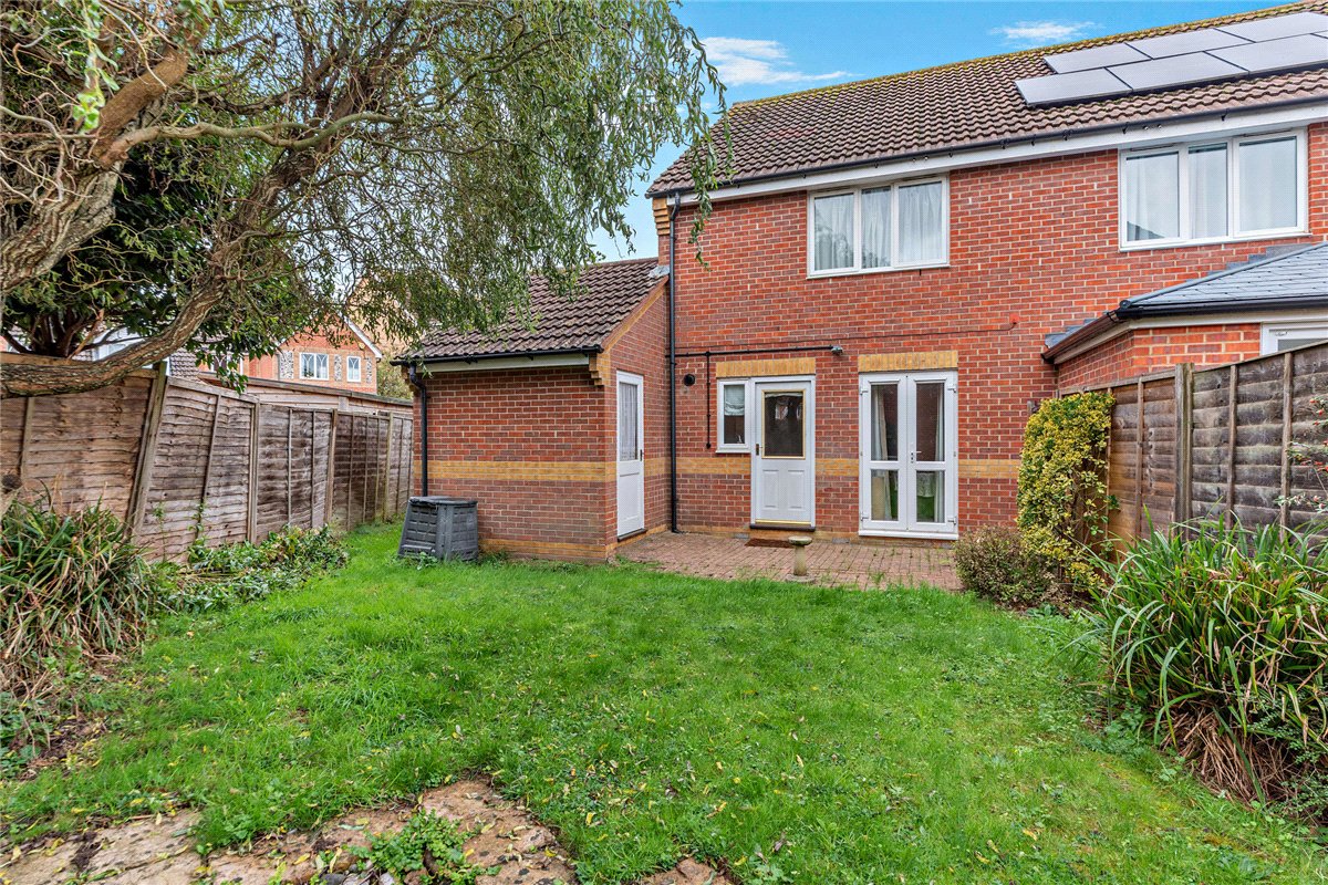 3 bedroom House, Horseshoe End, Newbury, RG14 - Sold STC, Image 1