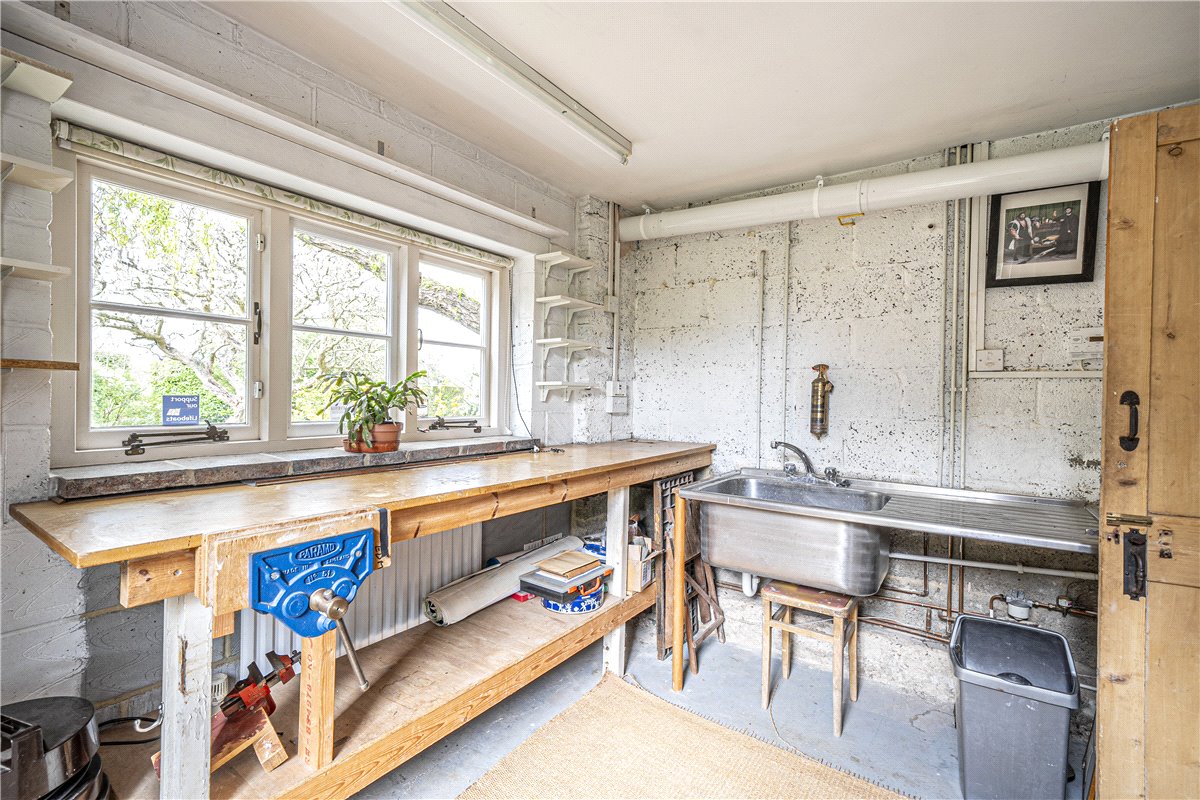 5 bedroom House, Kings Somborne, Stockbridge, SO20 - Sold, Image 6