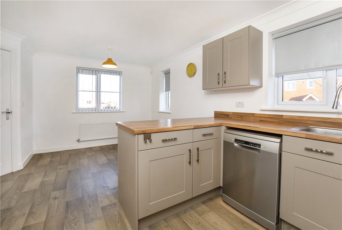 3 bedroom House, Ingleborough Drive, Harrogate, HG3 - Available, Image 14