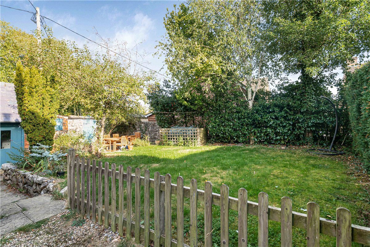 3 bedroom House, East Kennett, Marlborough, SN8 - Available, Image 15