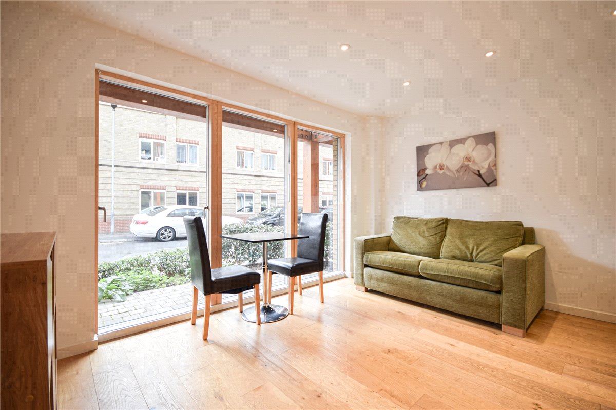 1 bedroom Flat, New Street, Cambridge, CB1 - , Image 2