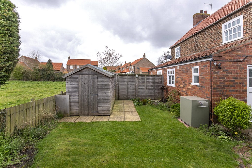 2 bedroom Cottage, Garmancarr Lane, Wistow, YO8 - , Image 8