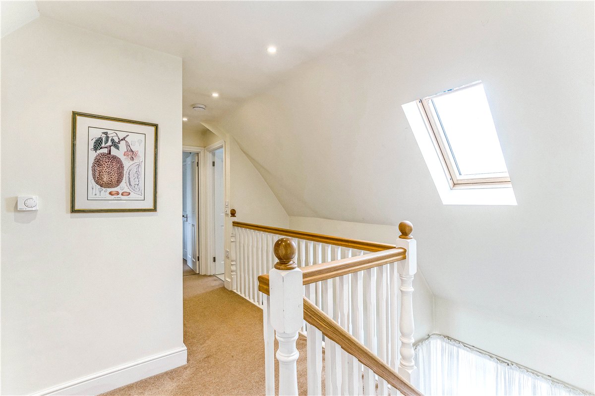 3 bedroom House, Pewsey Road, Upavon, SN9 - Available, Image 10