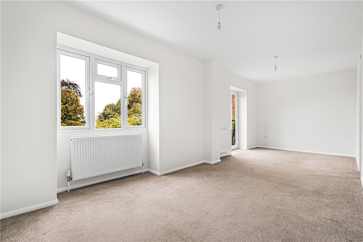 4 bedroom House, Bacombe Lane, Wendover, HP22 - Available, Image 8