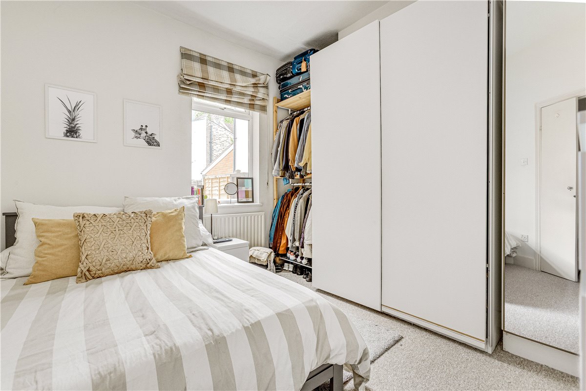 1 bedroom Flat, Beryl Road, London, W6 - , Image 2