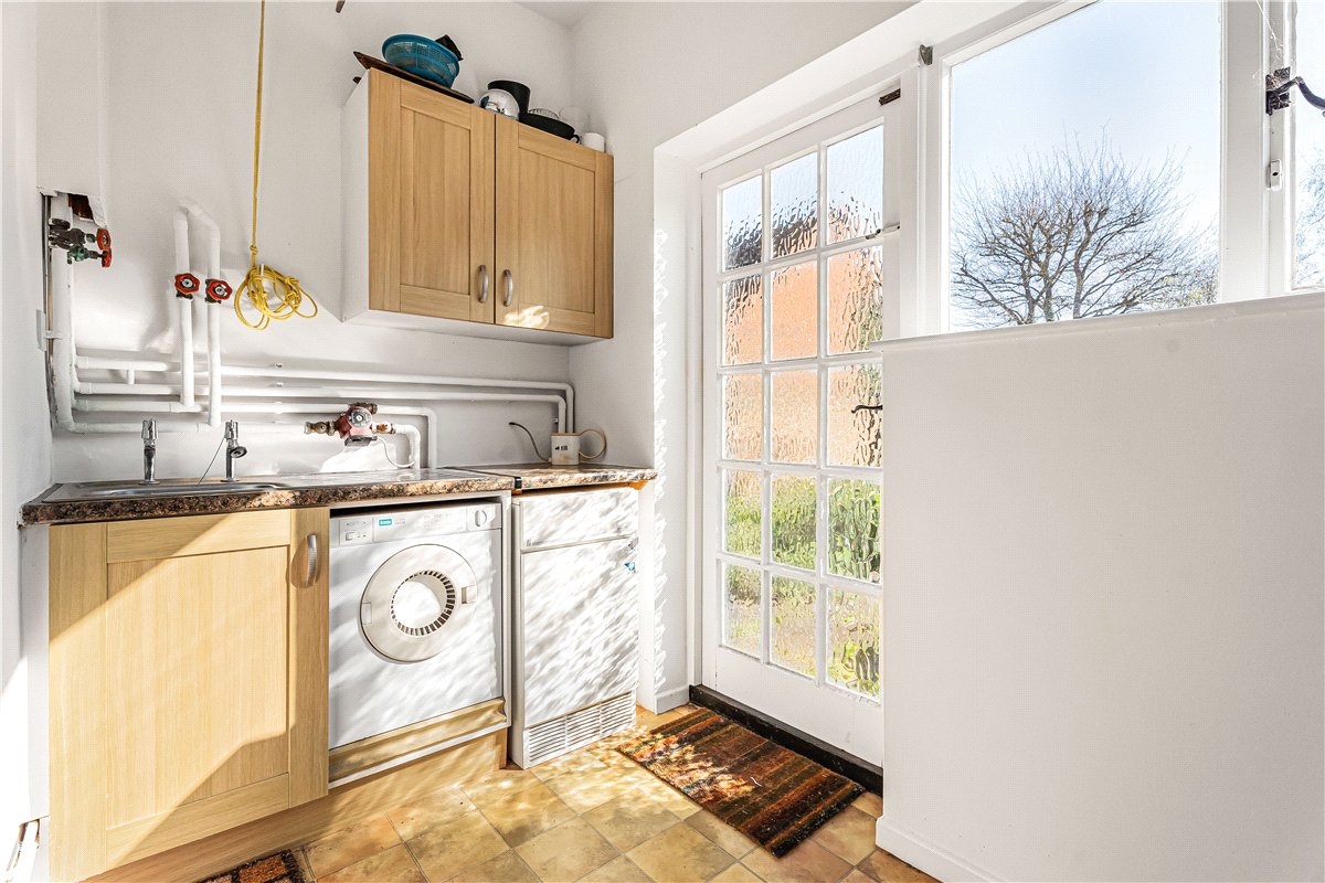 4 bedroom Barn Conversion, Ashfields Lane, East Hanney, OX12 - Available, Image 9