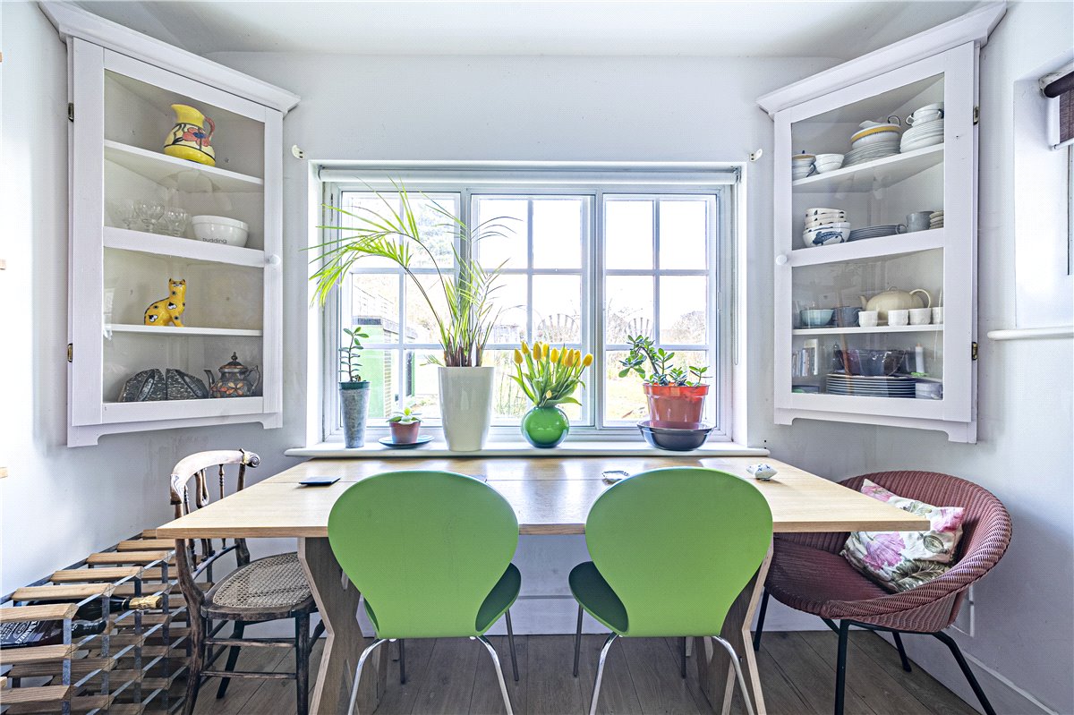 1 bedroom House, Duke Street, Micheldever, SO21 - Sold, Image 9