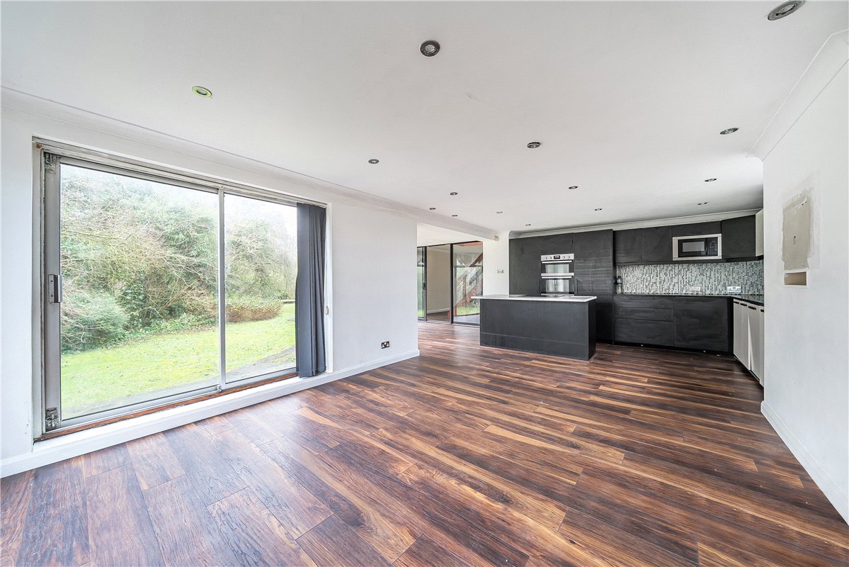 4 bedroom House, Old Mains Lane, Poulton-le-Fylde, FY6 - Available, Image 9