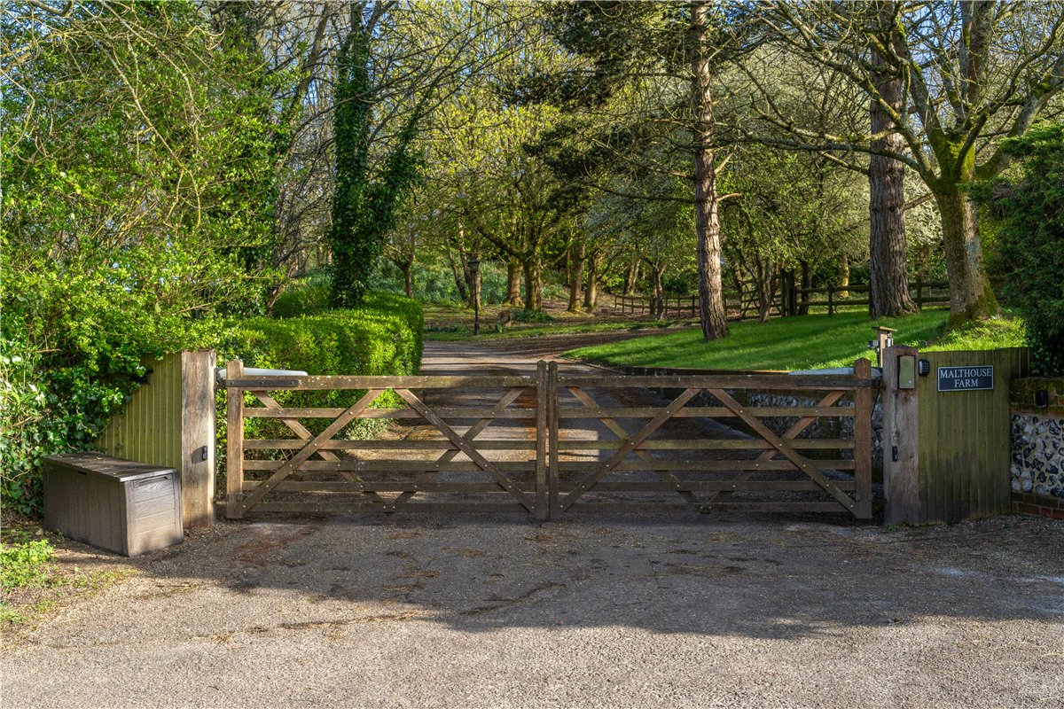 5 bedroom House, Brightwalton, Newbury, RG20 - Available, Image 18