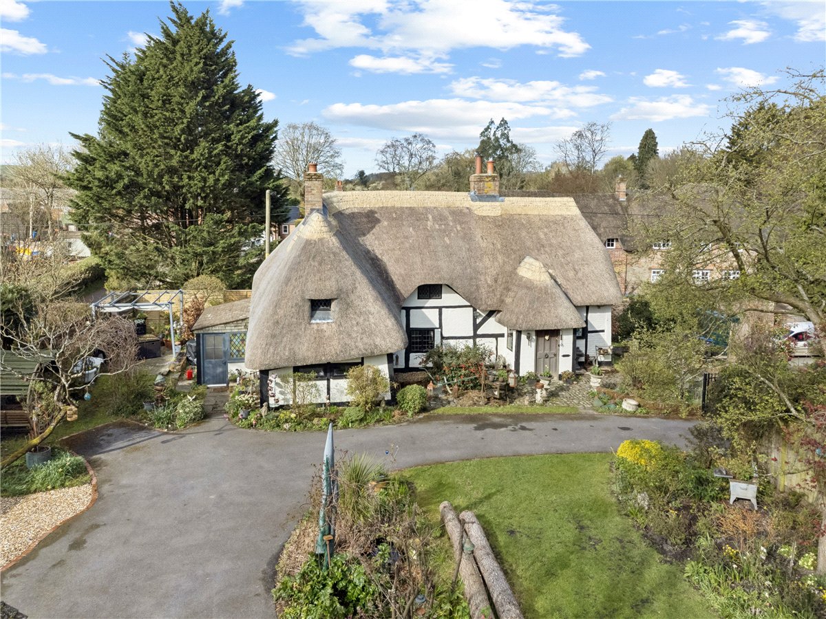 3 bedroom House, High Street, Burbage, SN8 - Sold STC, Image 5
