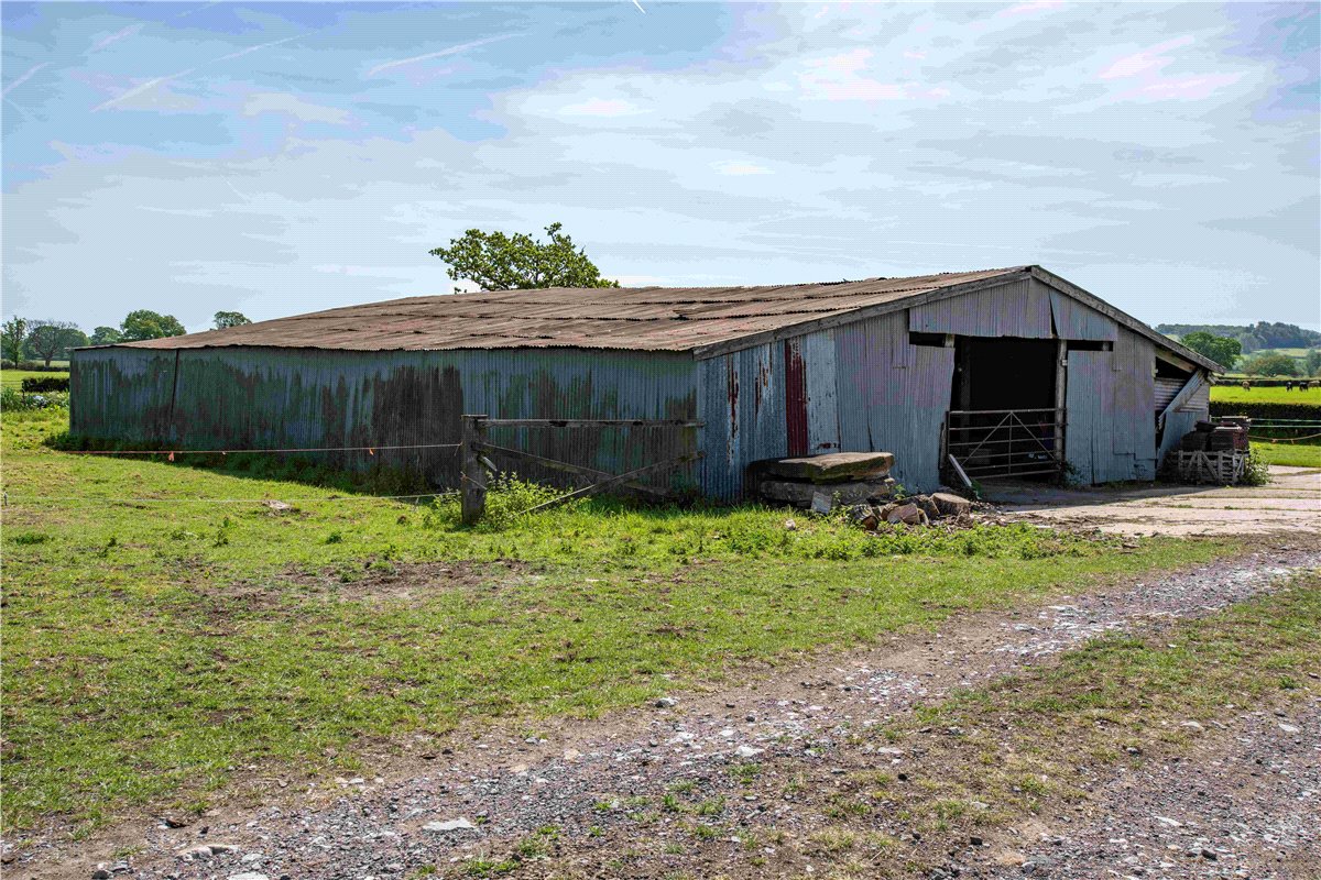 208.5  Farm, Braydon, Swindon, SN5 - Available, Image 8