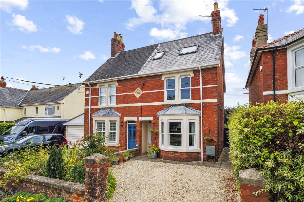 3 bedroom House, Butts Road, Chiseldon, SN4 - Sold