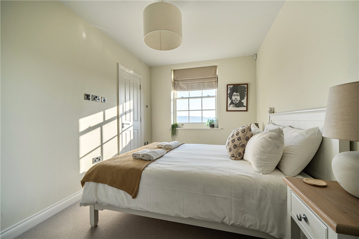 2 bedroom Flat, Lansdown Road, Bath, BA1 - Available, Image 5