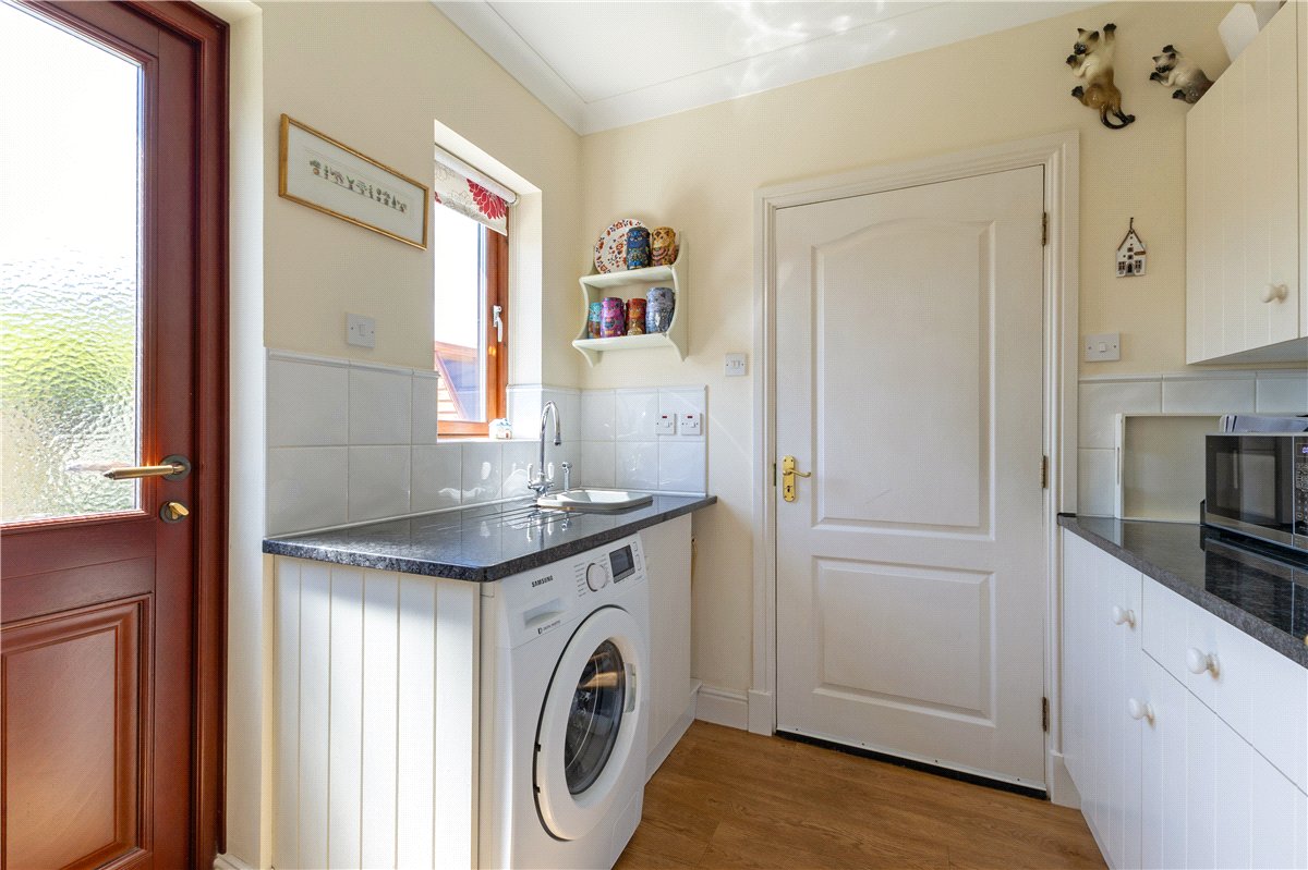 5 bedroom House, Grafton Place, East Grafton, SN8 - Available, Image 14