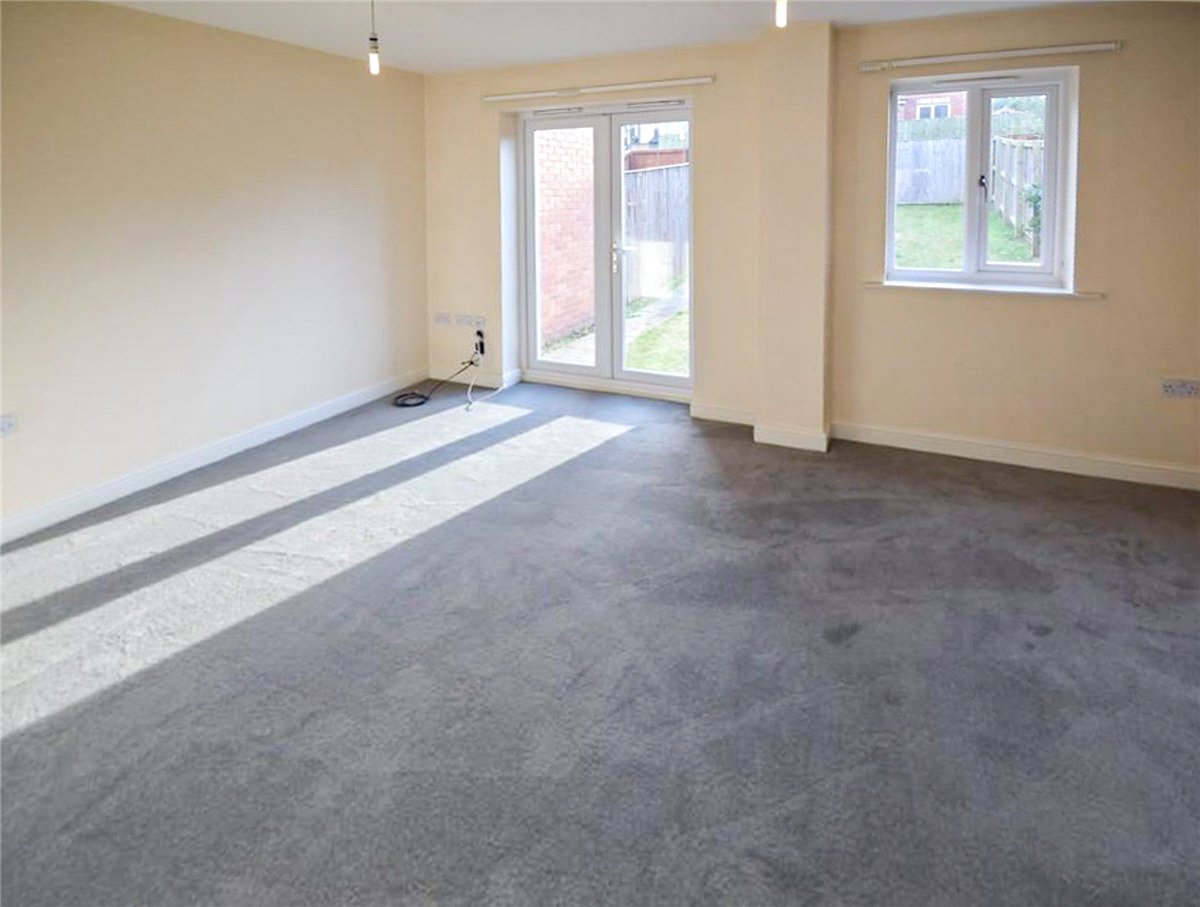 3 bedroom House, Bracken Way, Harworth, DN11 - , Image 3