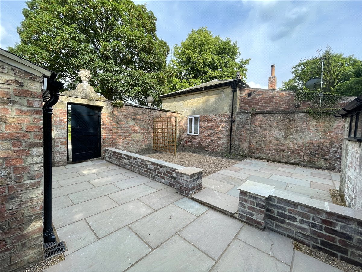 1 bedroom Cottage, The Lodges, Skelton-on-Ure, HG4 - , Image 1