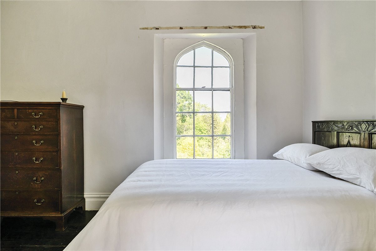 4 bedroom House, Kingsdown, Corsham, SN13 - Available, Image 1