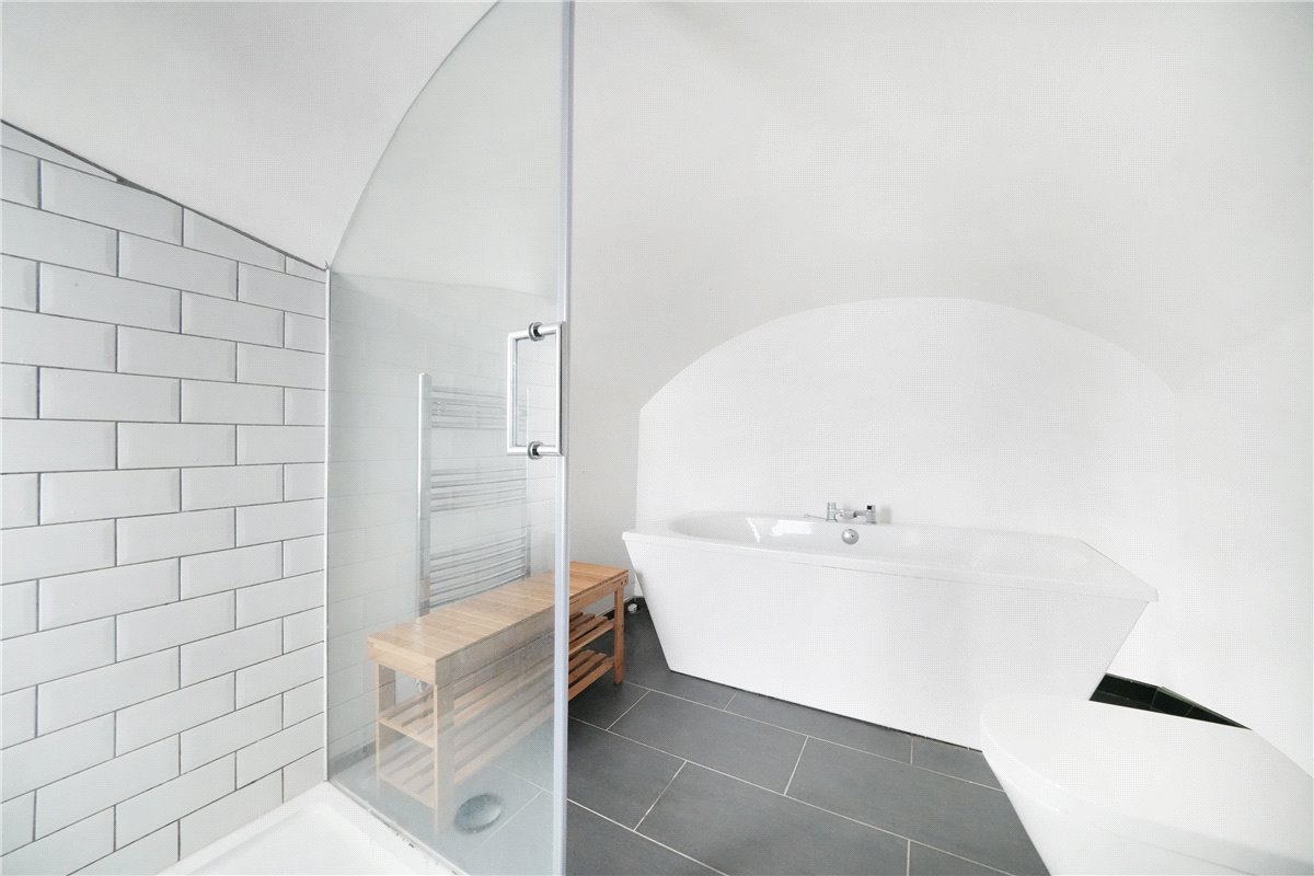 2 bedroom Flat, Warwick Way, Pimlico, SW1V - Available, Image 3