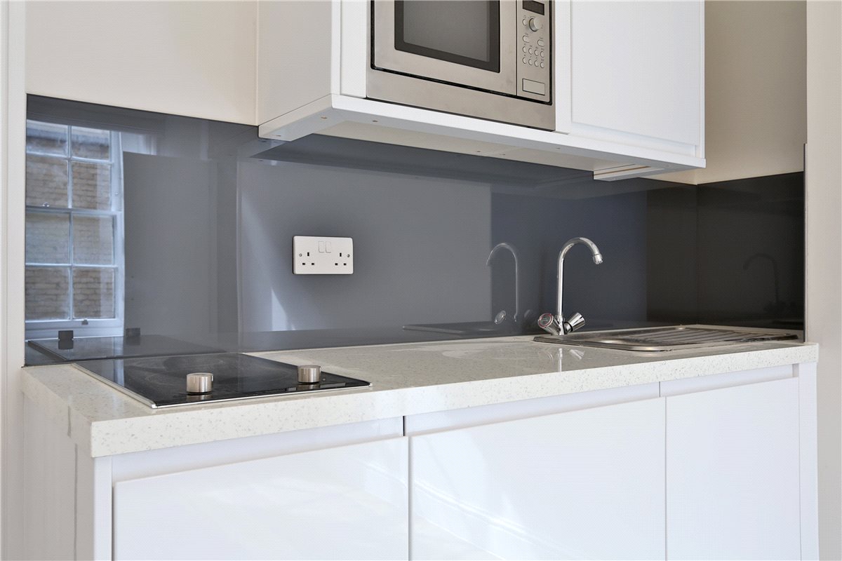0 bedroom Flat, Upper Berkeley Street, Marylebone, W1H - Available, Image 4