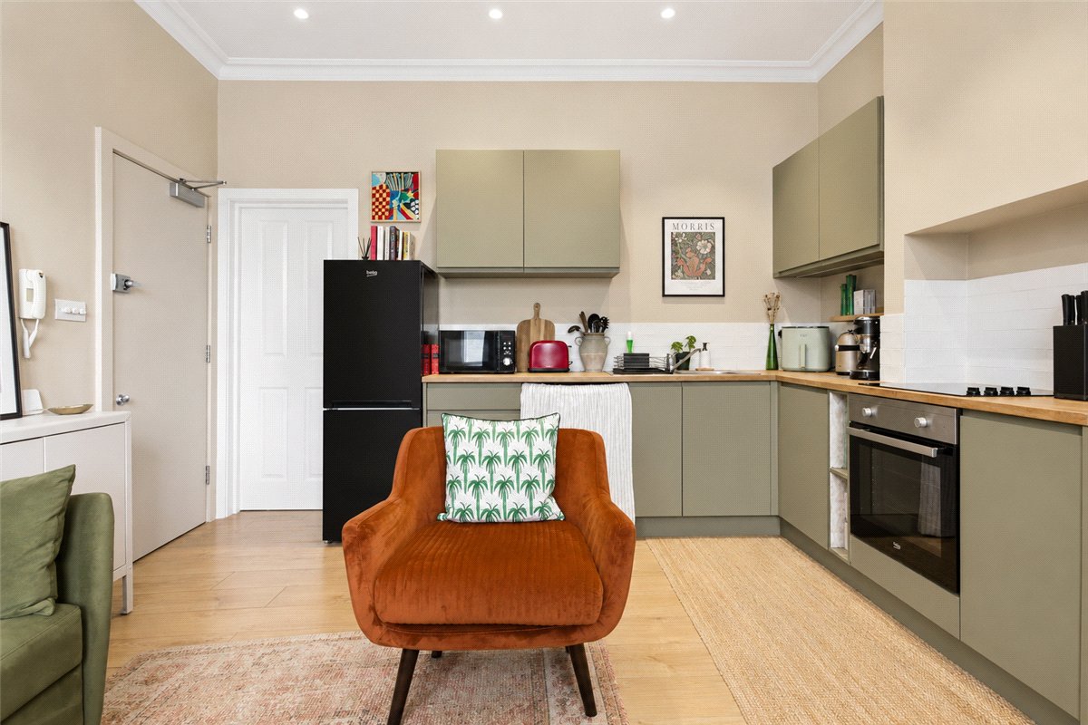 1 bedroom Flat, Fulham Palace Road, London, SW6 - Let Agreed, Image 8