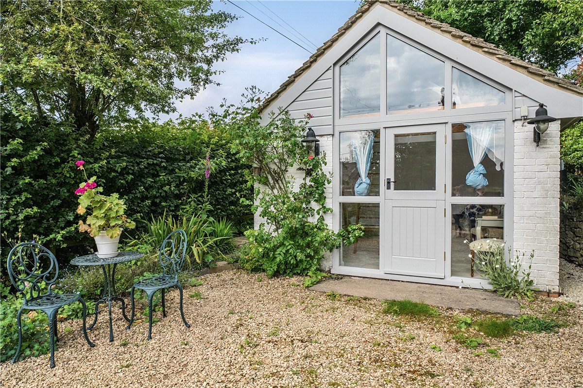 3 bedroom House, Wootton Rivers, Marlborough, SN8 - Available, Image 5