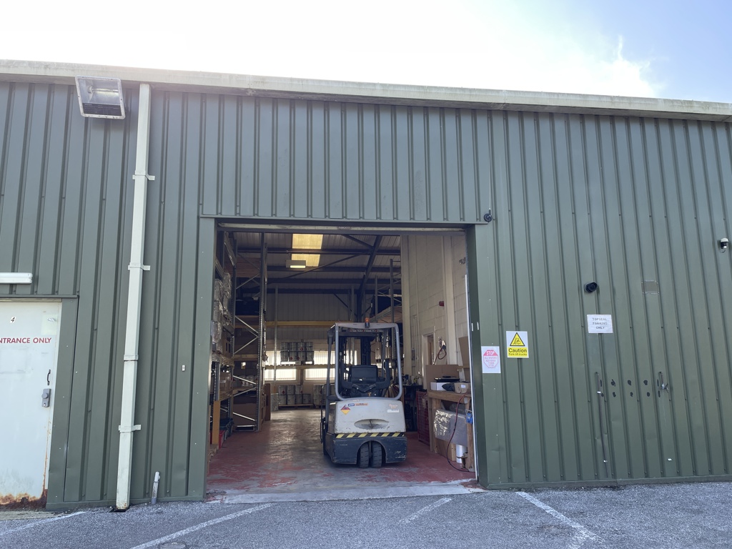 5934 Sq Ft, Unit 4 Saltergate Business Park Burley Bank Road, Harrogate, HG3 - Available, Image 7