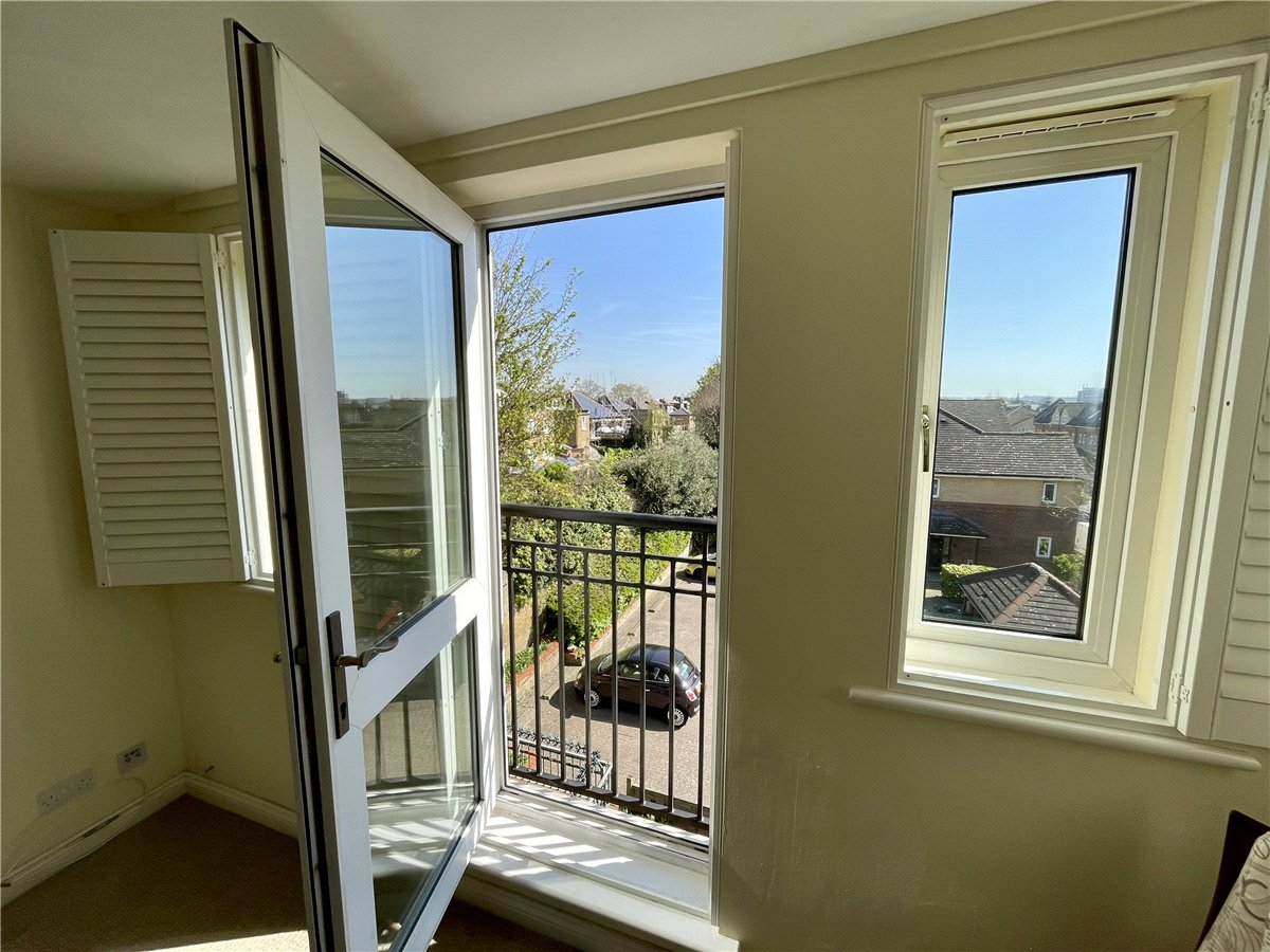 1 bedroom Flat, Naples Court, 72 St. James's Drive, SW12 - Sold STC, Image 10
