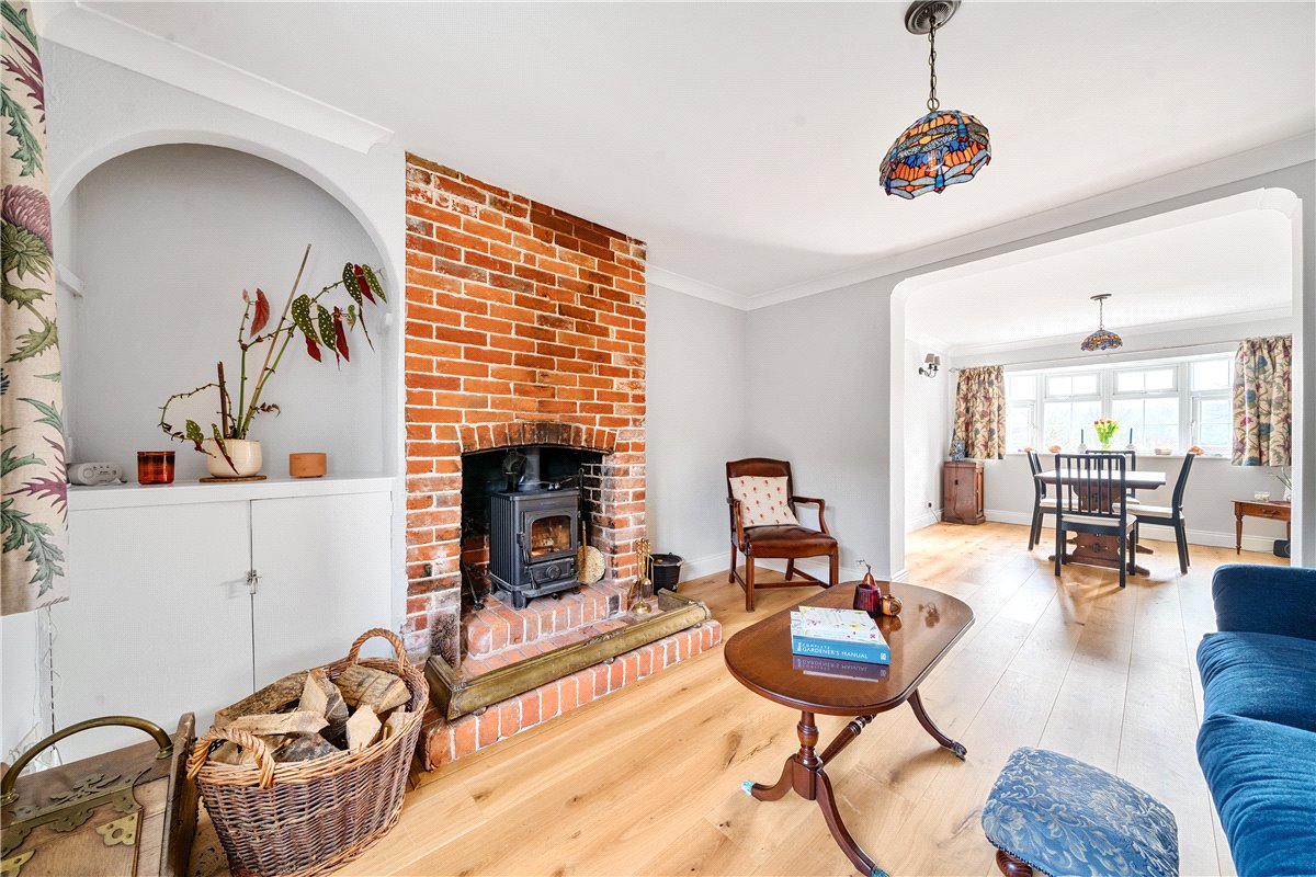 3 bedroom House, East Street, Hambledon, PO7 - Sold, Image 11