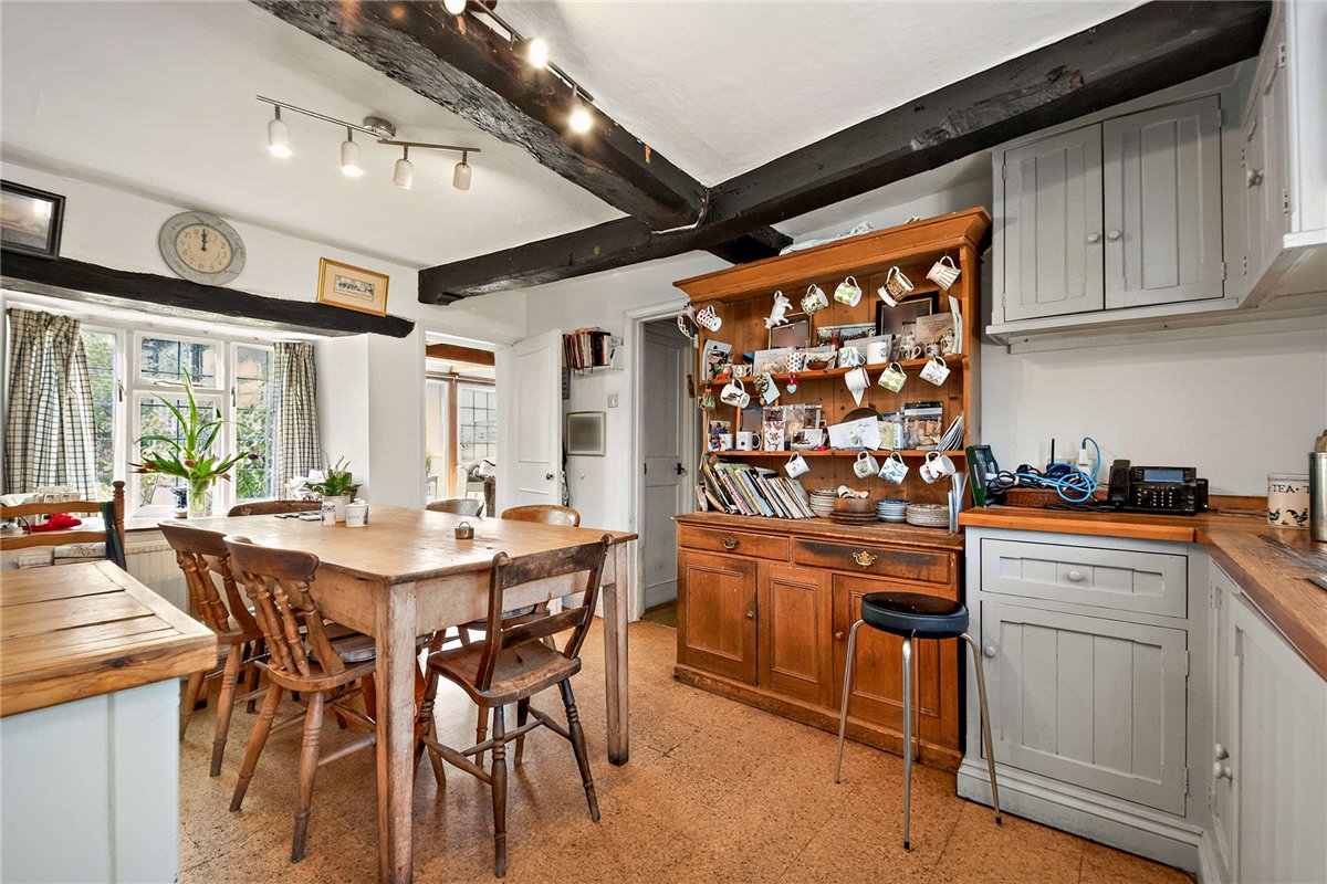 5 bedroom House, Sheepdrove Hill, Lambourn, RG17 - Available, Image 11