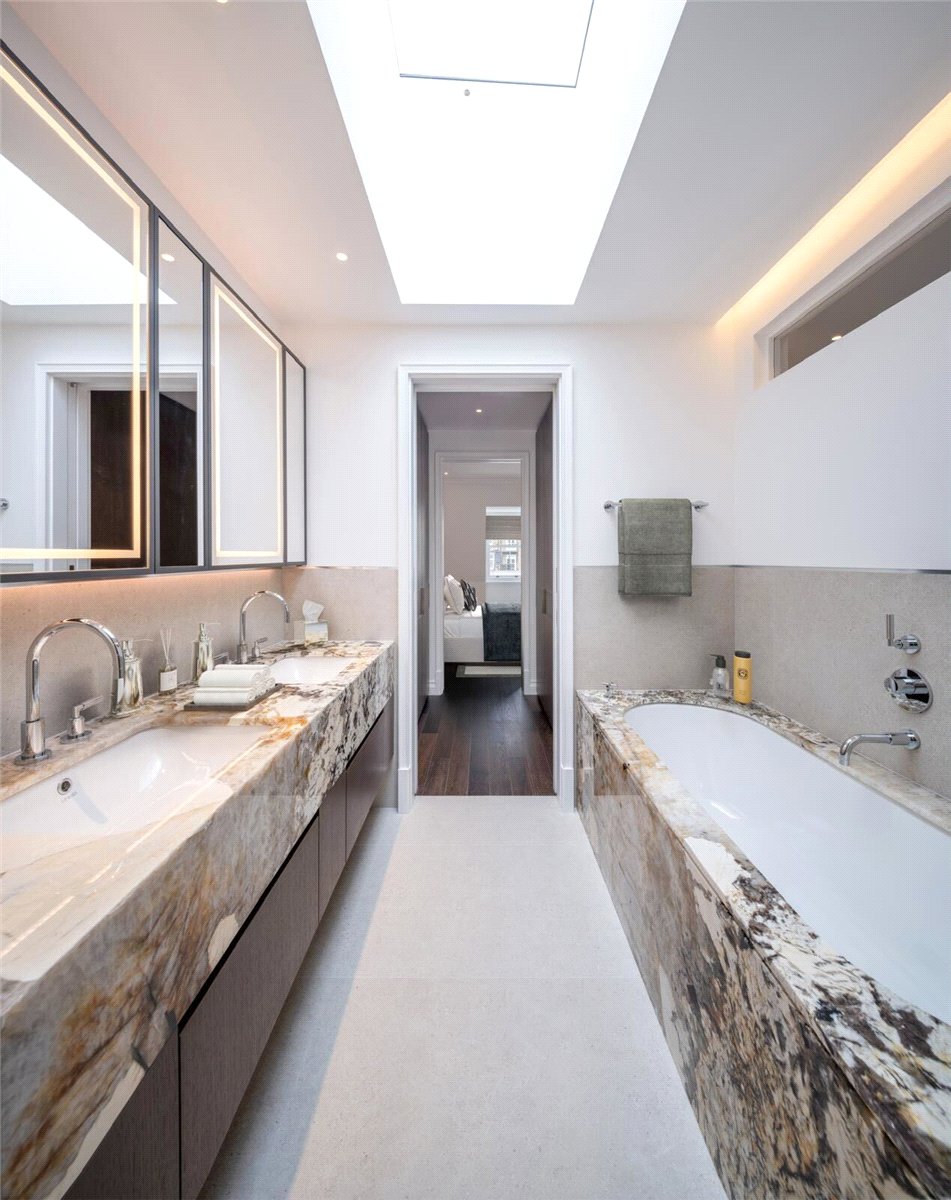 3 bedroom Flat, Charles Street, London, W1J - Available, Image 11